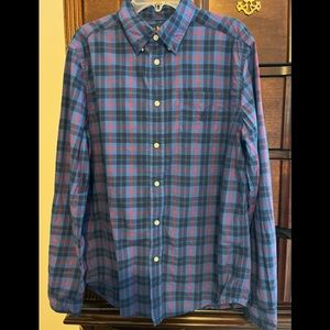 Size XL boys (18/20) Ralph Lauren navy/red button down shirt.